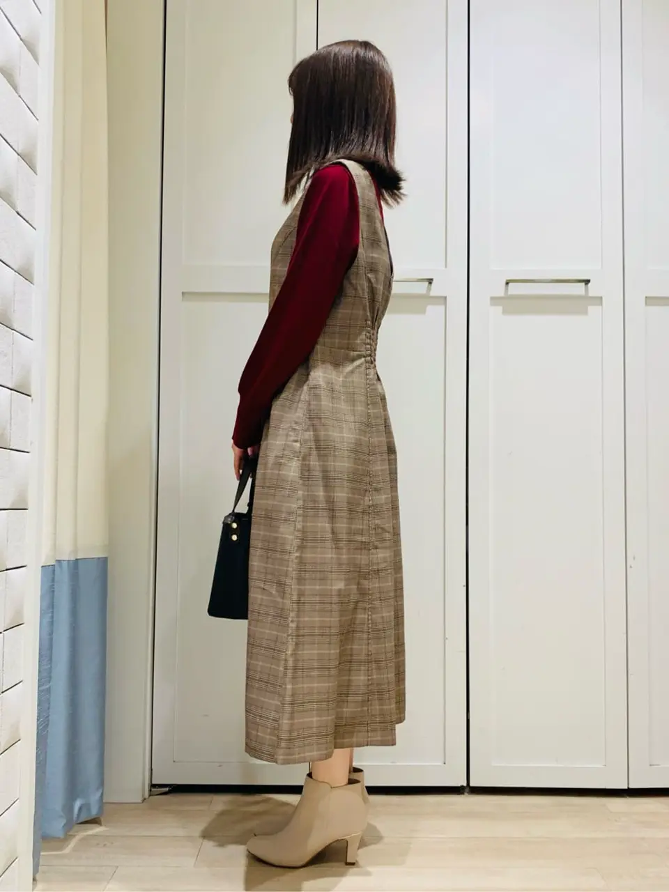 ANY SIS スタッフ コーディネート画像