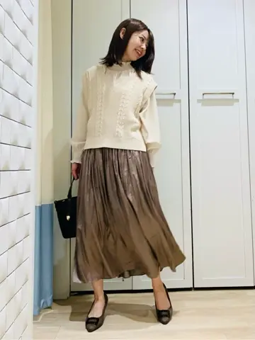 ANY SIS スタッフ コーディネート画像