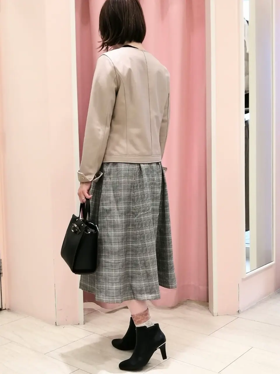 ANY SIS N コーディネート画像