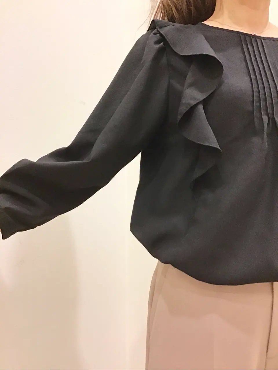 ANY SIS スタッフ コーディネート画像