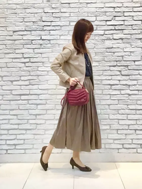 ANY SIS スタッフ コーディネート画像