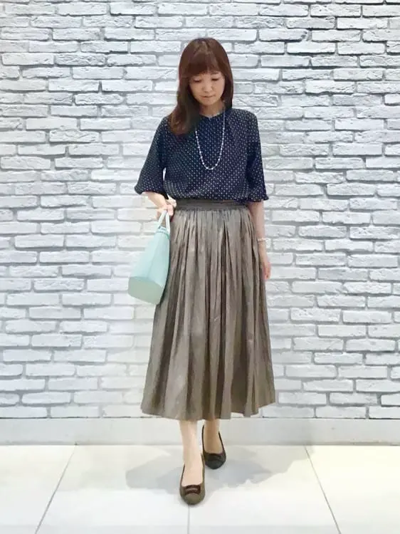 ANY SIS スタッフ コーディネート画像