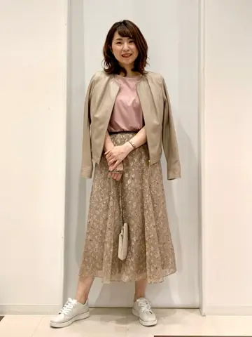 ANY SIS 横田 コーディネート画像