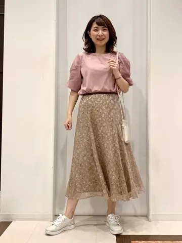 ANY SIS 横田 コーディネート画像