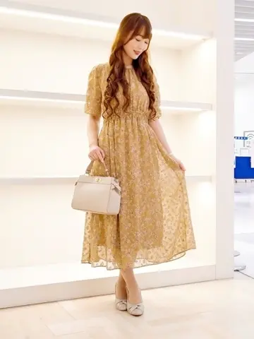 ANY SIS 福本 加奈 コーディネート画像