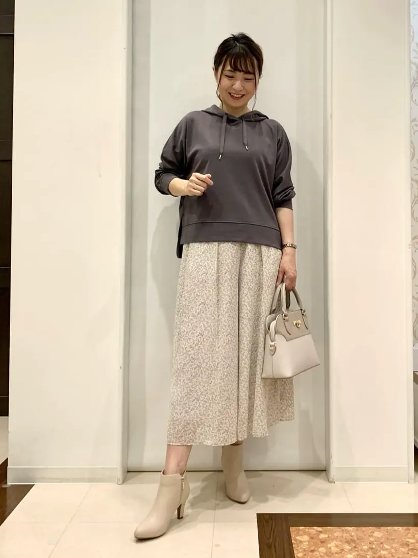 ANY SIS 横田 コーディネート画像