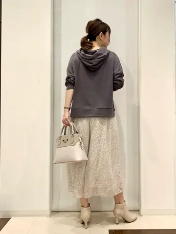 ANY SIS 横田 コーディネート画像