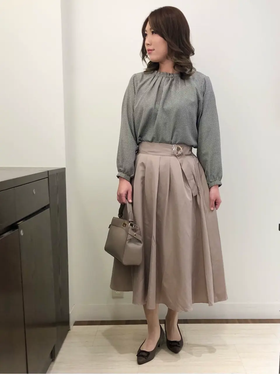 ANY SIS スタッフ コーディネート画像