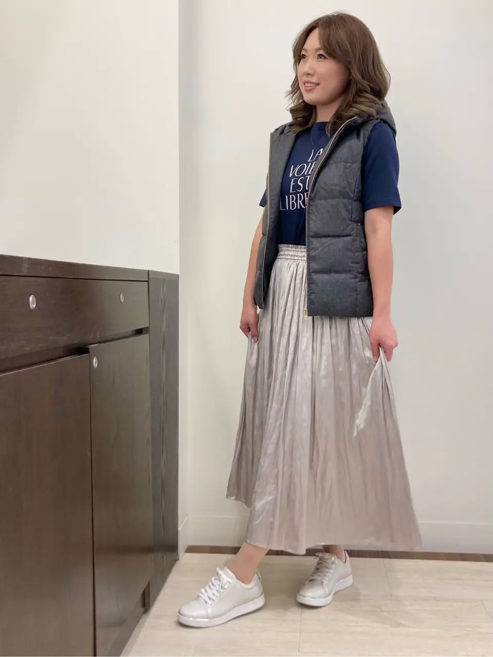 ANY SIS スタッフ コーディネート画像