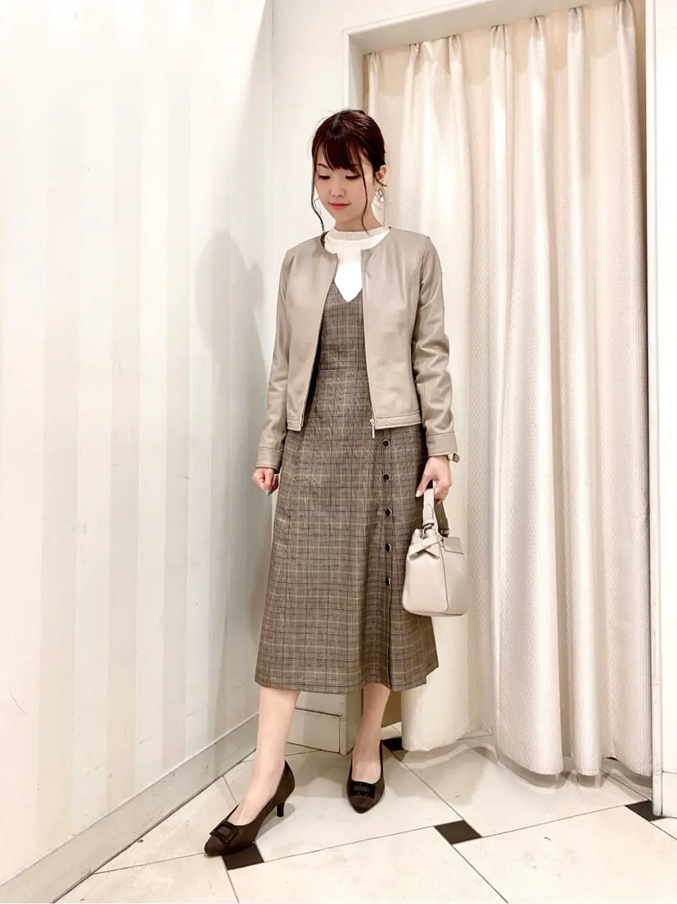 ANY SIS 金井 コーディネート画像