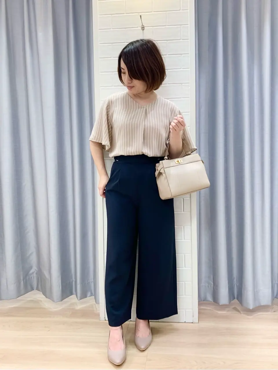 ANY SIS 丸岡 コーディネート画像