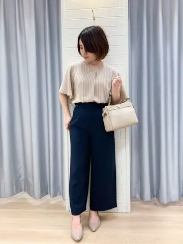 ANY SIS 丸岡 コーディネート画像