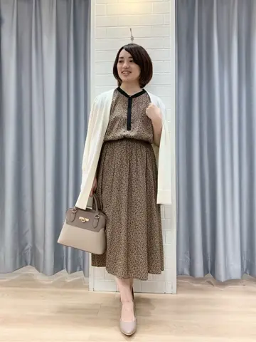 ANY SIS 丸岡 コーディネート画像