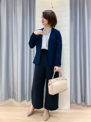 ANY SIS 丸岡 コーディネート画像