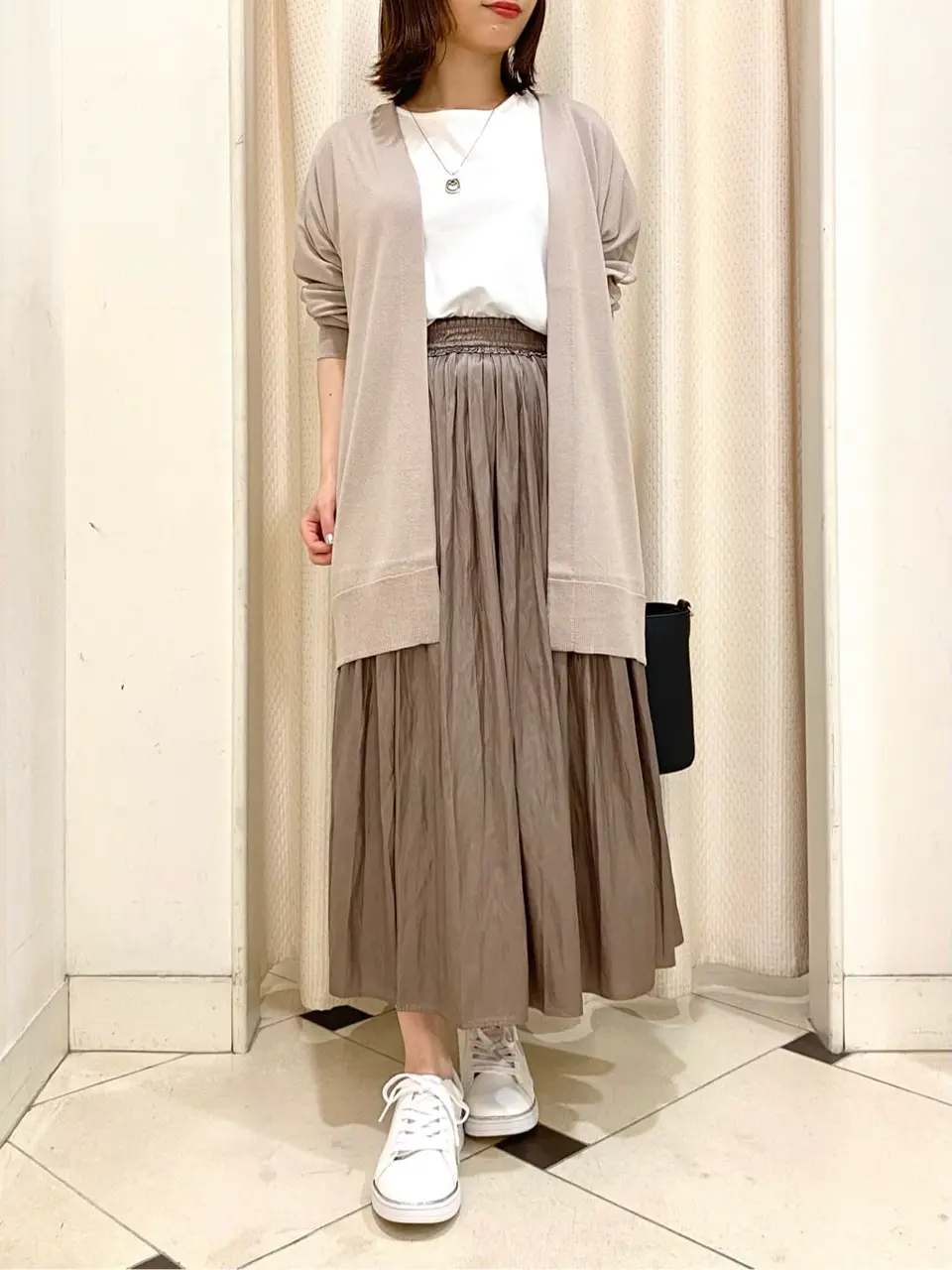 ANY SIS 横尾 コーディネート画像