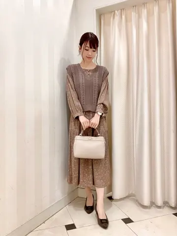 ANY SIS 金井 コーディネート画像