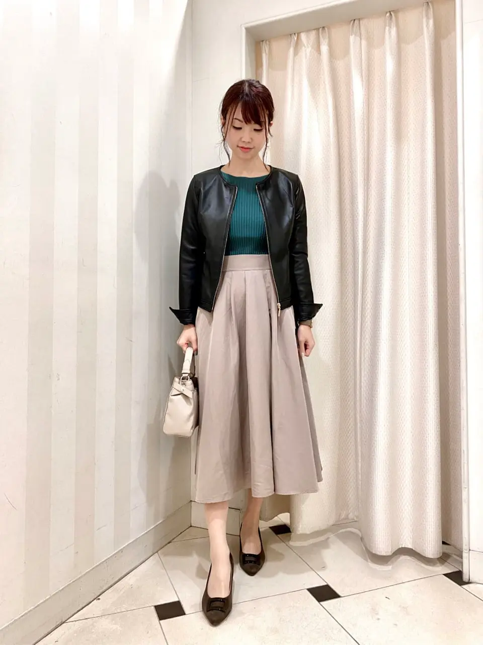 ANY SIS 金井 コーディネート画像