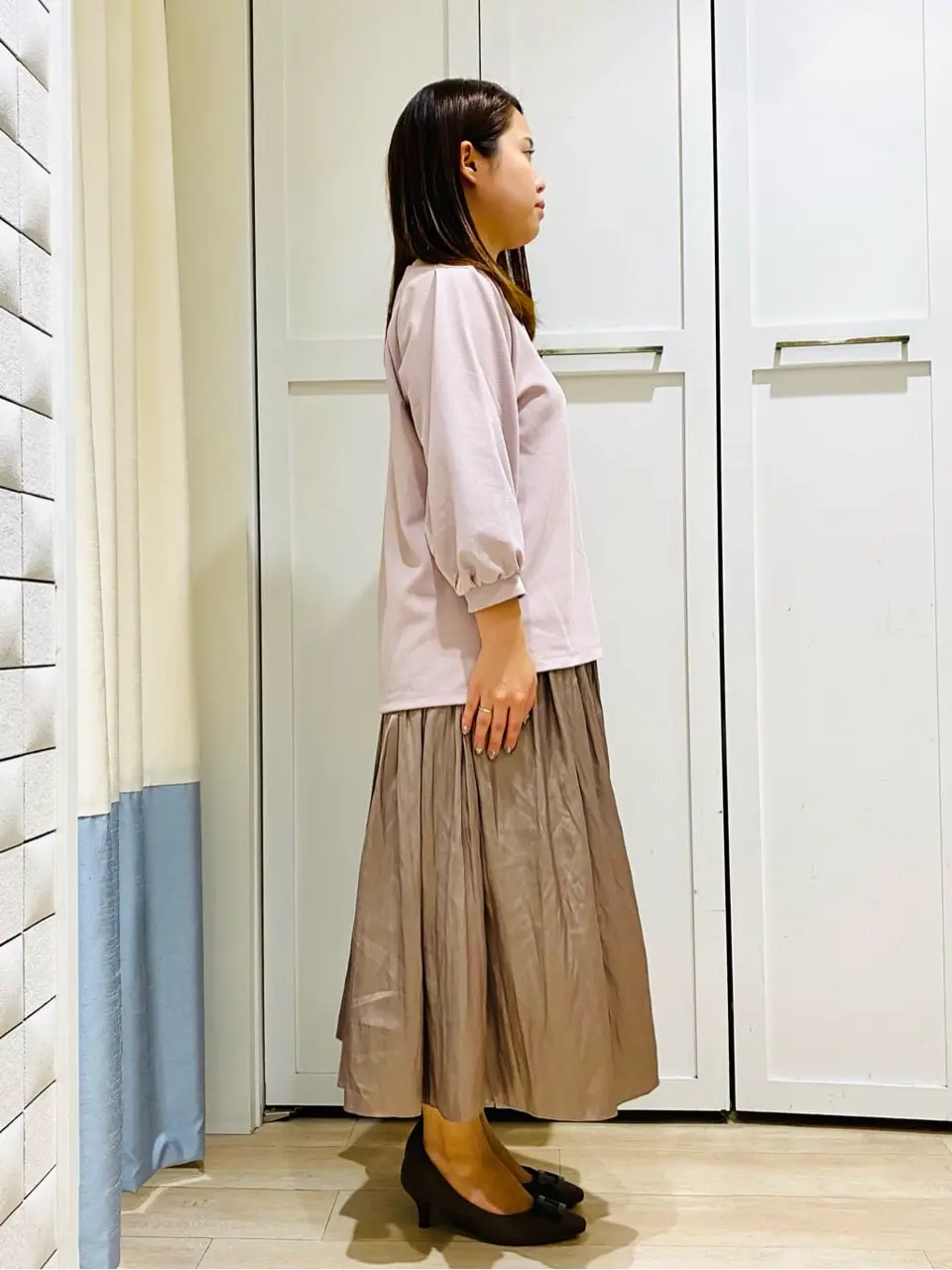 ANY SIS スタッフ コーディネート画像