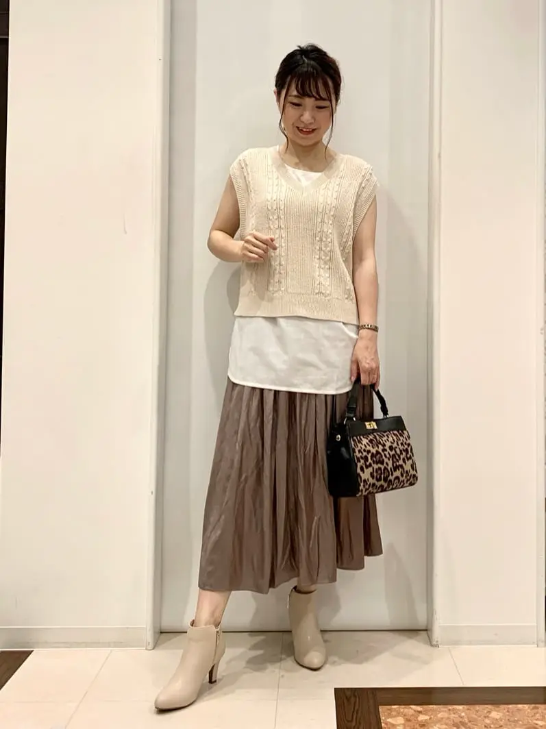 ANY SIS 横田 コーディネート画像