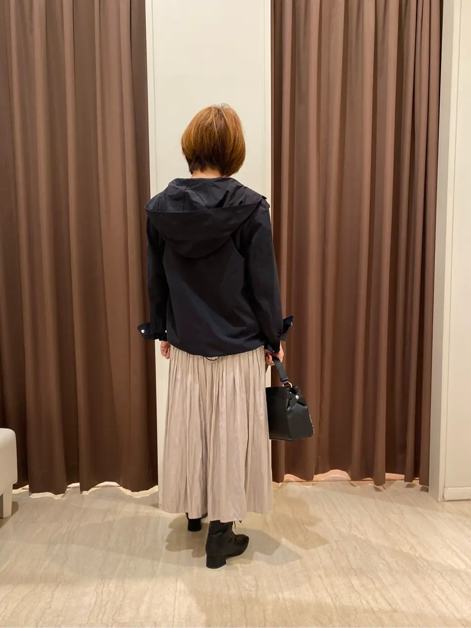 ANY SIS 岩本 コーディネート画像