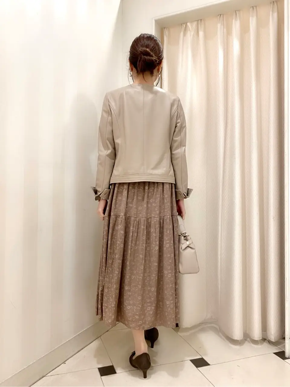 ANY SIS 金井 コーディネート画像