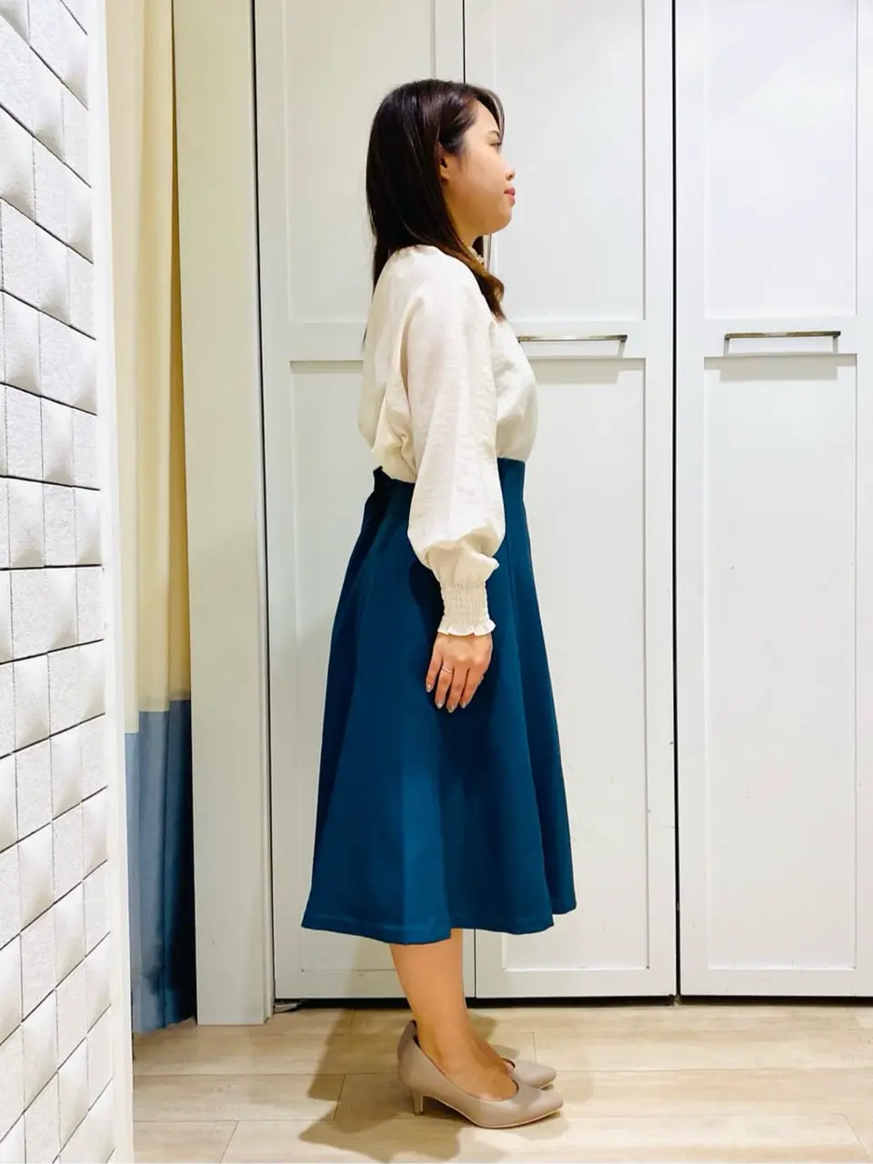 ANY SIS スタッフ コーディネート画像