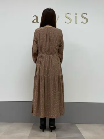 ANY SIS 長尾 コーディネート画像