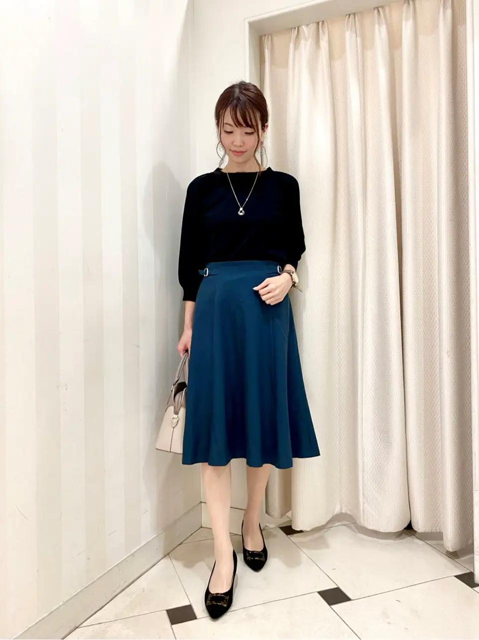 ANY SIS 金井 コーディネート画像