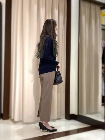 ANY SIS STAFF コーディネート画像