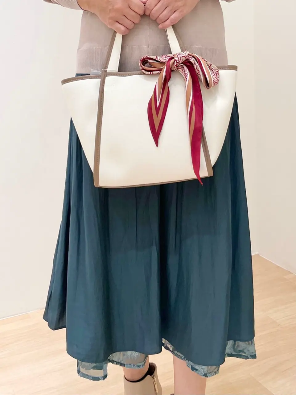 ANY SIS 今仲 コーディネート画像