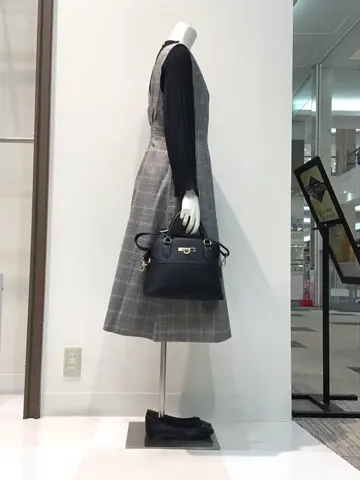 ANY SIS 布川 コーディネート画像