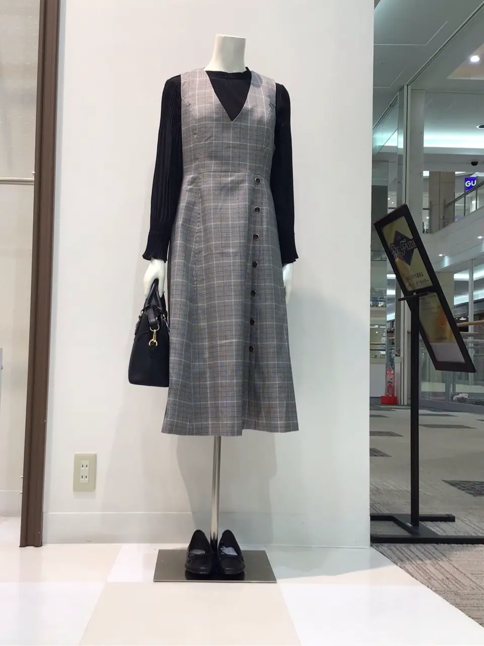 ANY SIS 布川 コーディネート画像