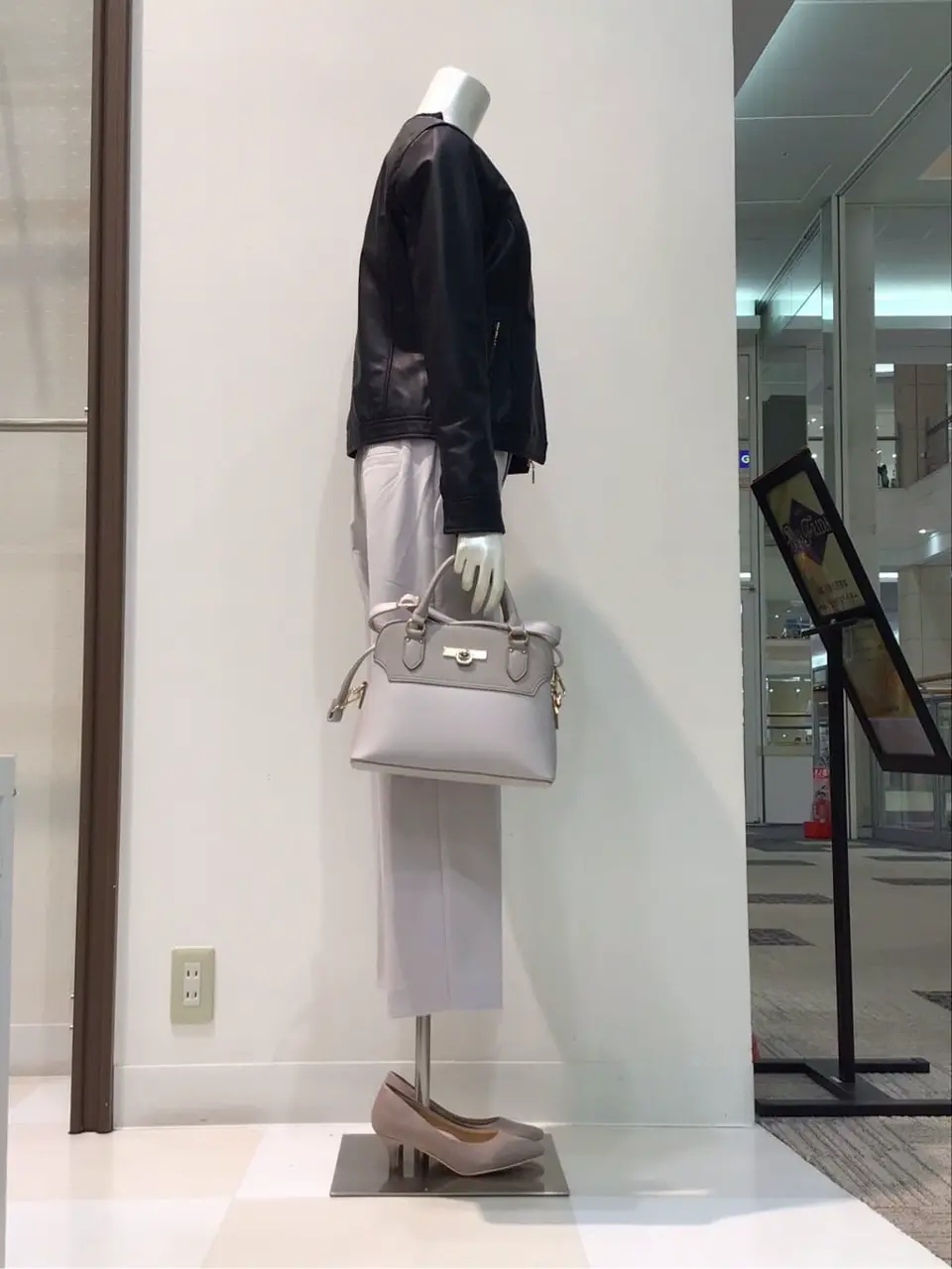 ANY SIS 布川 コーディネート画像