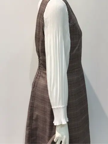 ANY SIS 布川 コーディネート画像