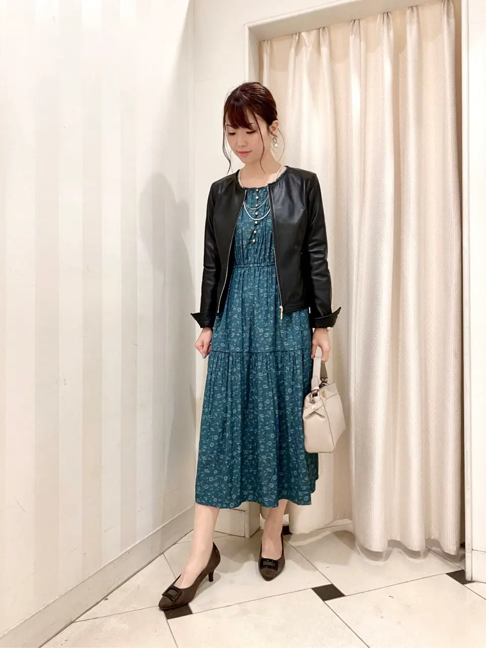 ANY SIS 金井 コーディネート画像