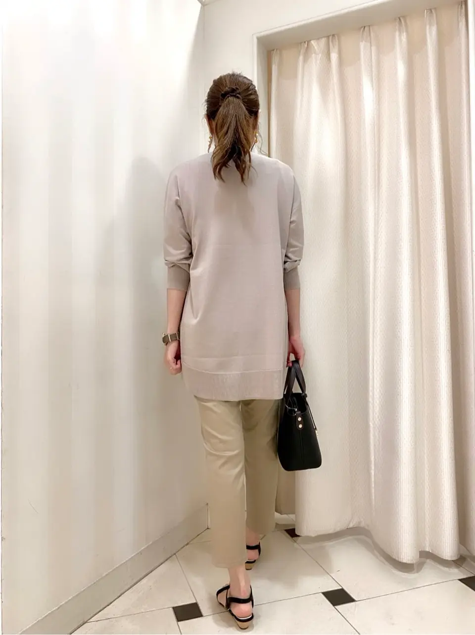 ANY SIS 金井 コーディネート画像