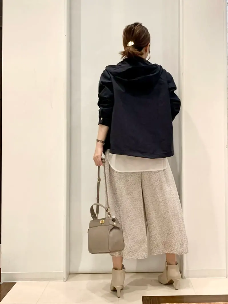 ANY SIS 横田 コーディネート画像