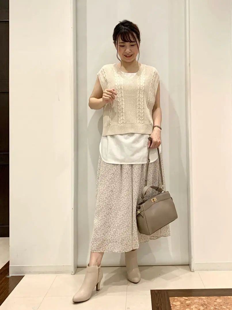 ANY SIS 横田 コーディネート画像