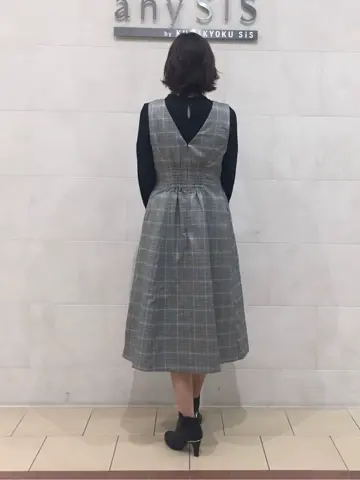 ANY SIS 髙橋 コーディネート画像