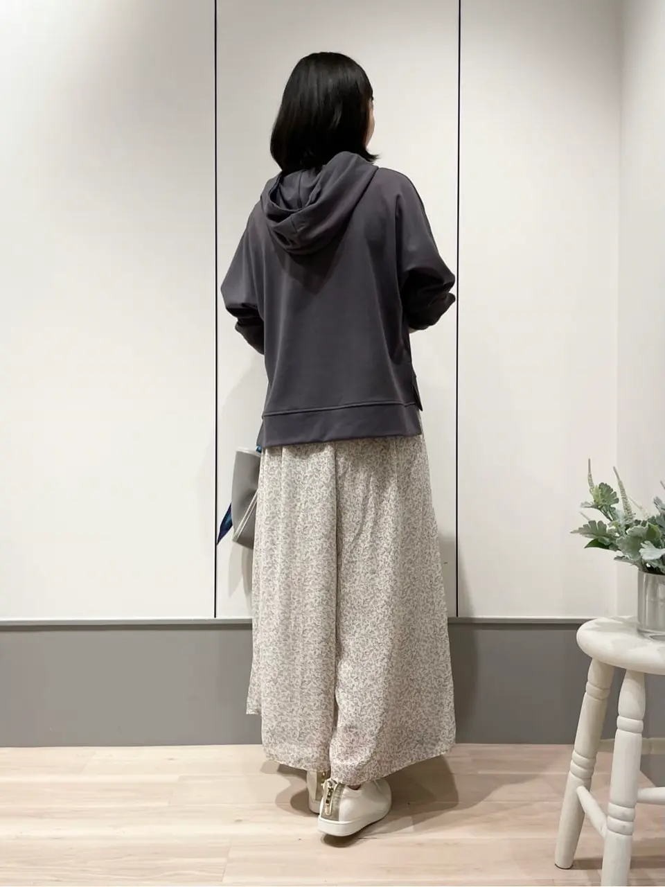 ANY SIS 山本 コーディネート画像