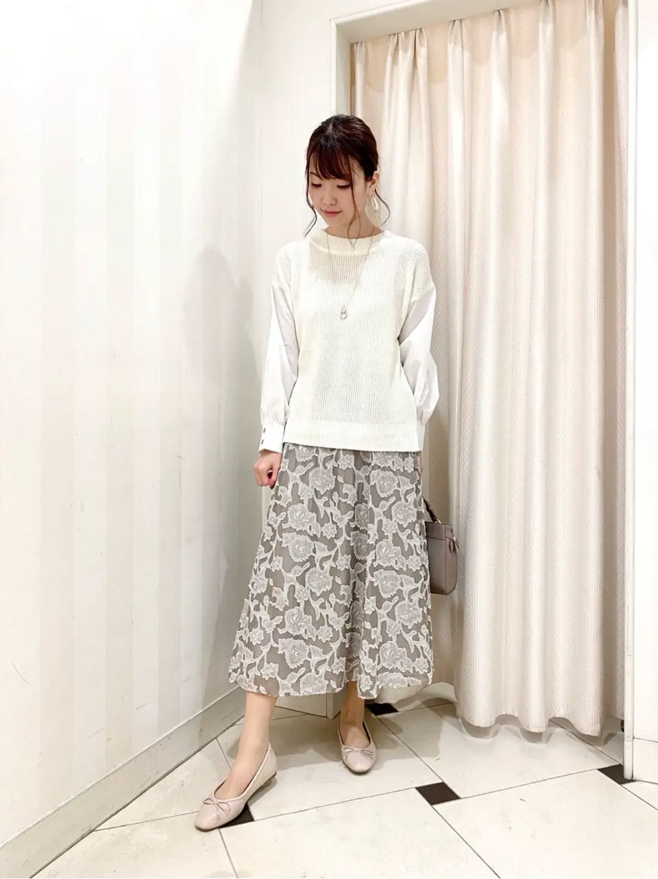 ANY SIS 金井 コーディネート画像