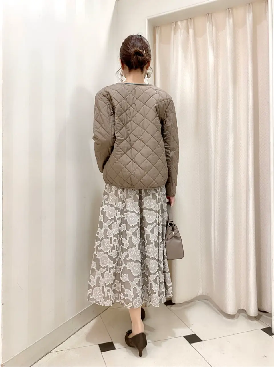 ANY SIS 金井 コーディネート画像