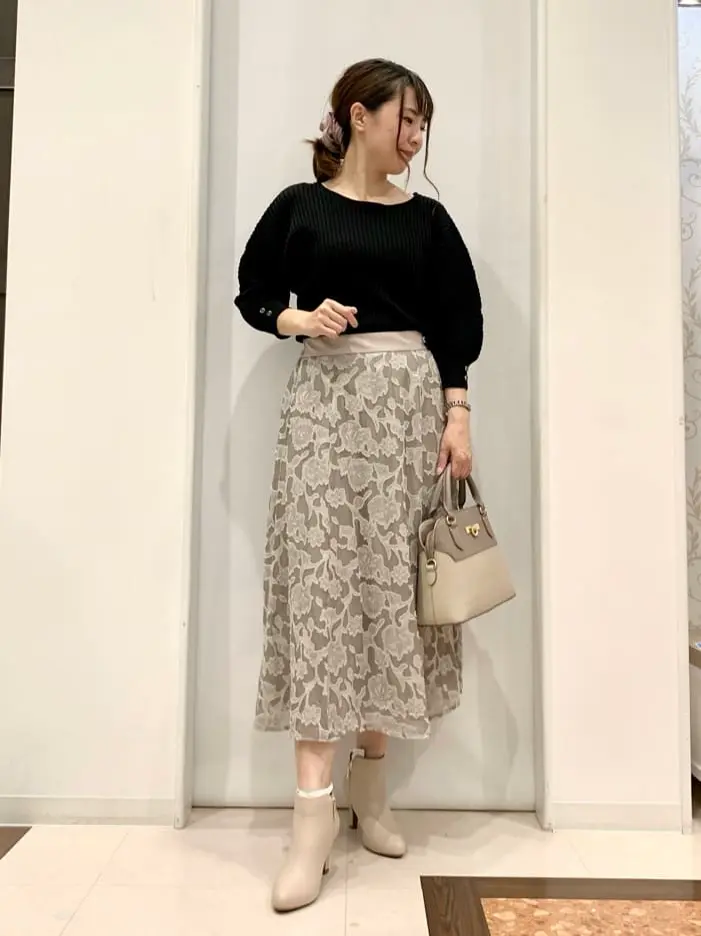 ANY SIS 横田 コーディネート画像