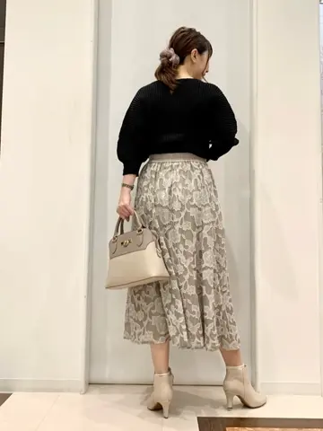 ANY SIS 横田 コーディネート画像