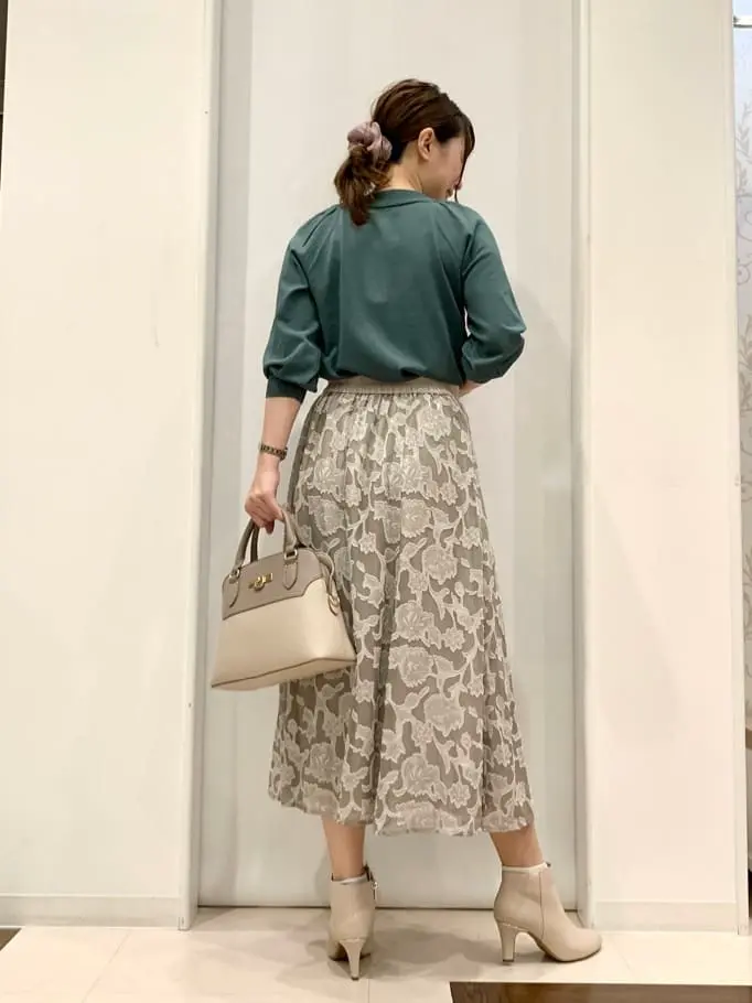 ANY SIS 横田 コーディネート画像