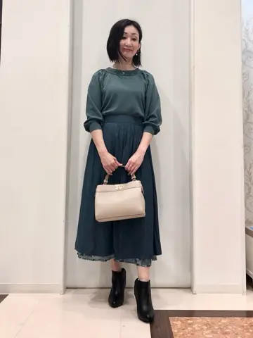 ANY SIS スタッフ コーディネート画像