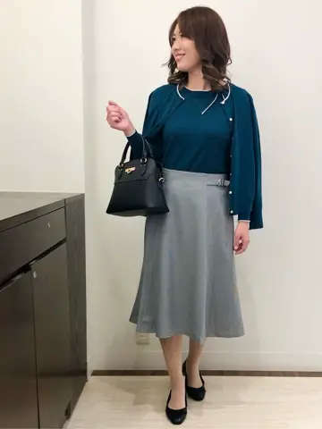 ANY SIS スタッフ コーディネート画像