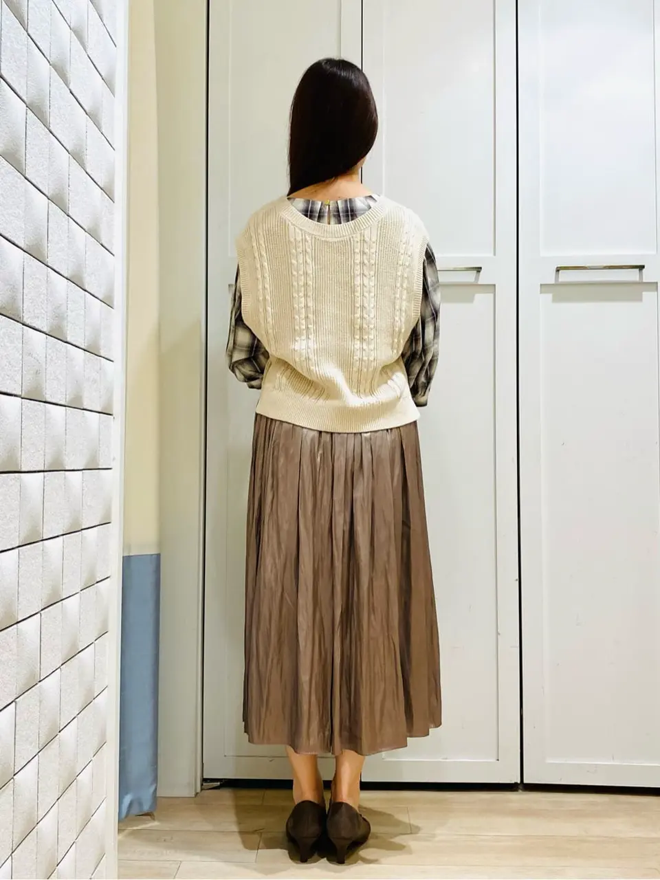 ANY SIS スタッフ コーディネート画像