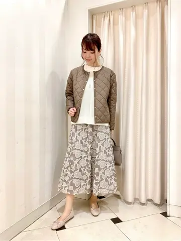 ANY SIS 金井 コーディネート画像