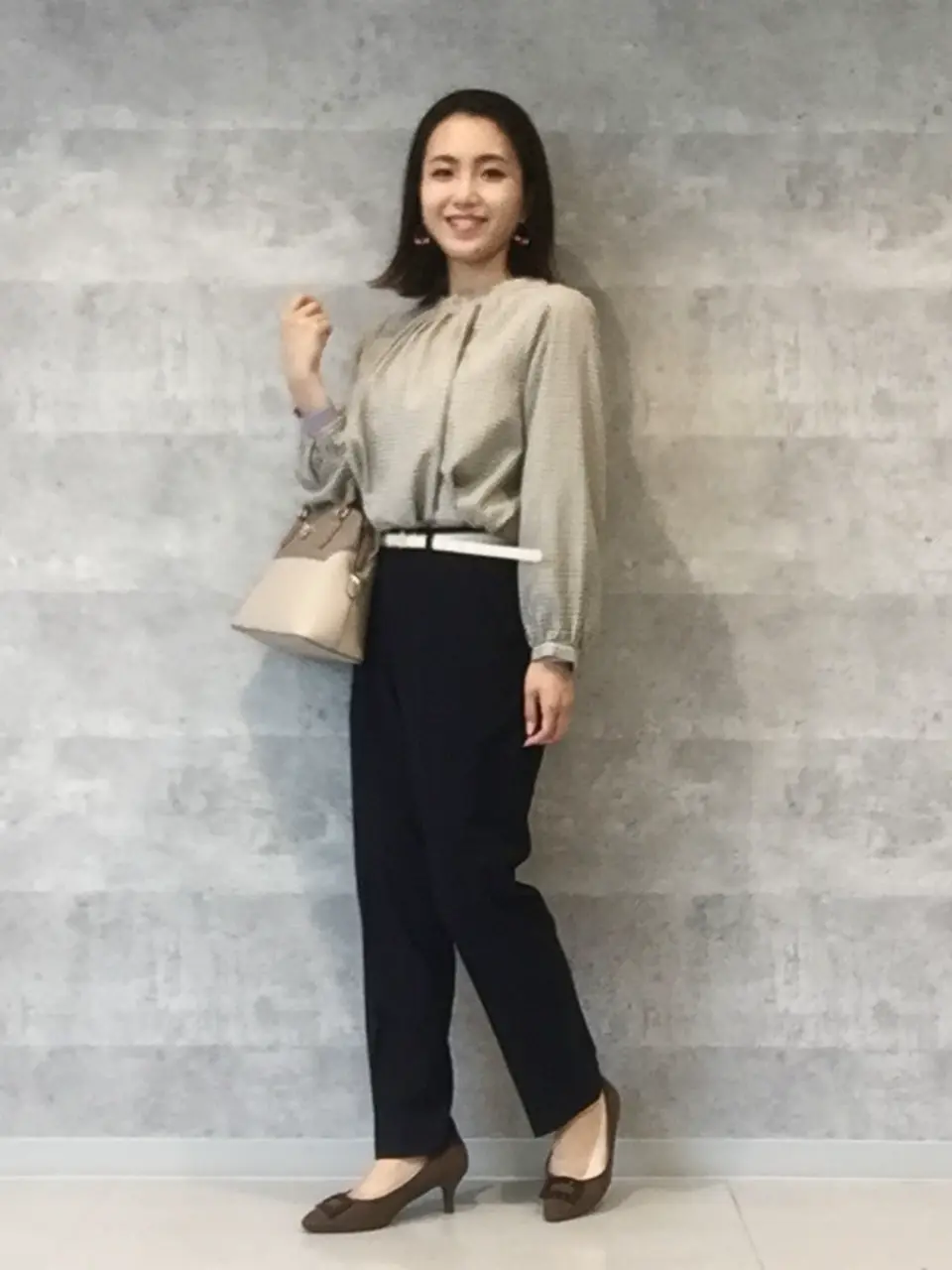 ANY SIS スタッフ コーディネート画像